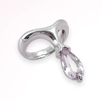 桜色に輝くピンクインペリアルトパーズのオーダーリング