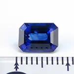 ロイヤルブルーサファイア（エメラルドカット）2.18ct
