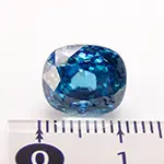 ブルージルコン　8.01ct