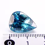 ブルージルコン ペアシェイプカット　16.81ct