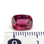 レッドスピネル（クッションカット）2.55ct