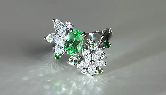 木漏れ日に託す、ありがとうの気持ち― ミントガーネットが紡ぐ「時の流れ」―