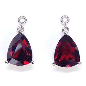 K18 ロードライトガーネットチャーム