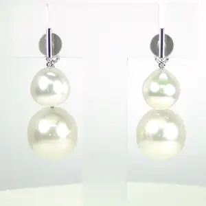 Pt900 南洋白蝶パール ピアス