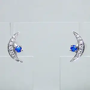 Pt900 アウイナイト・ダイヤモンド ピアス