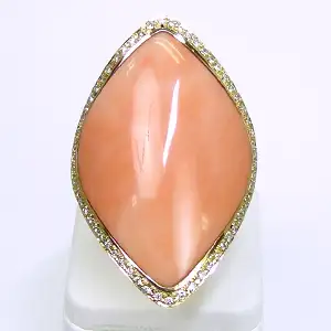 K18 サンゴ・ダイヤモンド リング