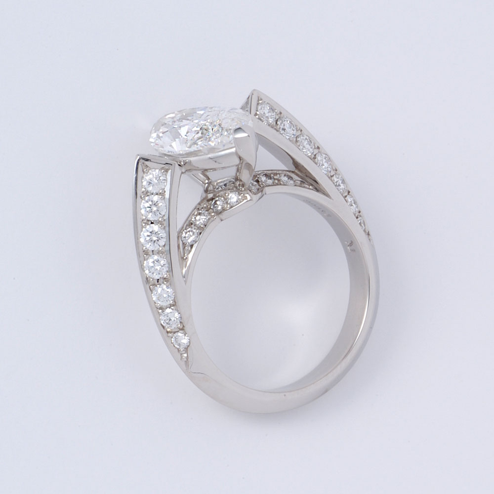 Pt900 Diamond Ring