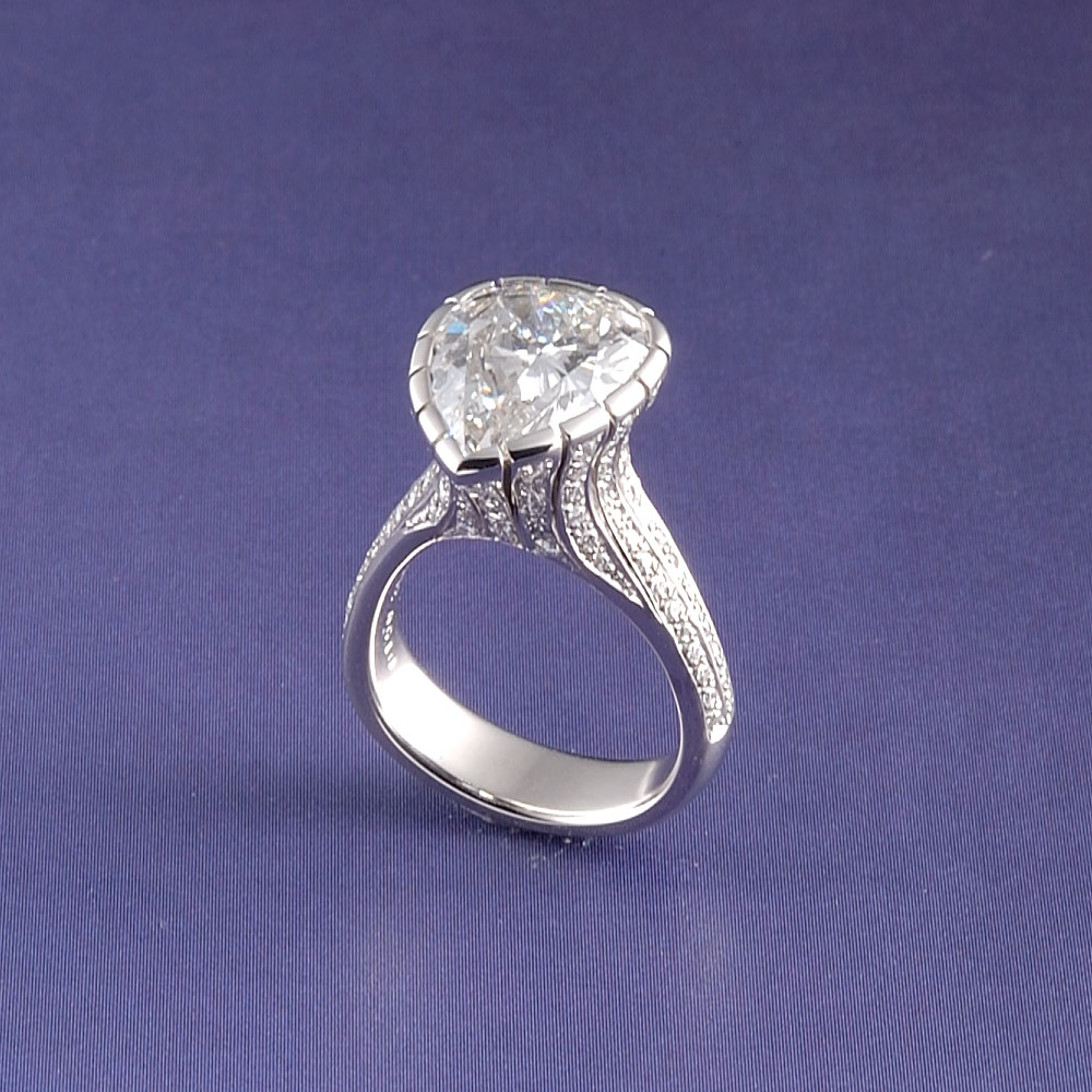 Pt900 Diamond Ring