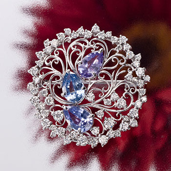 Pt900 Sapphire Diamond Brooch