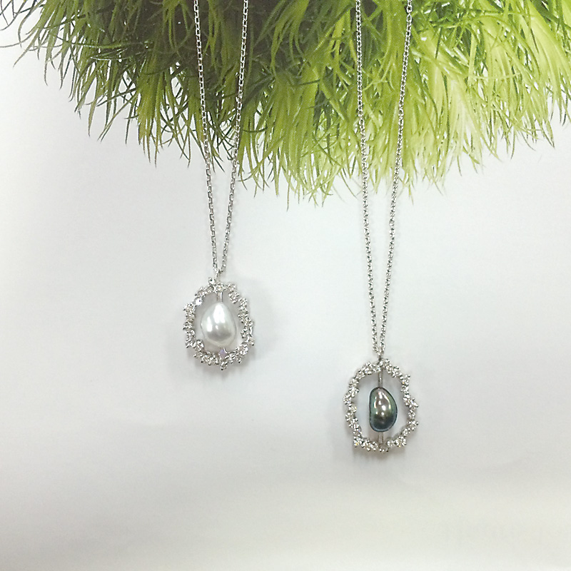 Pt900 Keshi Pearl Diamond Pendant Necklace